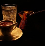 Türk Kahvesi Nasıl İkram Edilir?