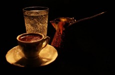 Türk Kahvesi Nasıl İkram Edilir?