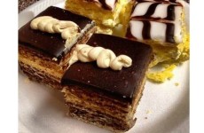 Çikolata Soslu Kağıt Helva Pastası Tarifi